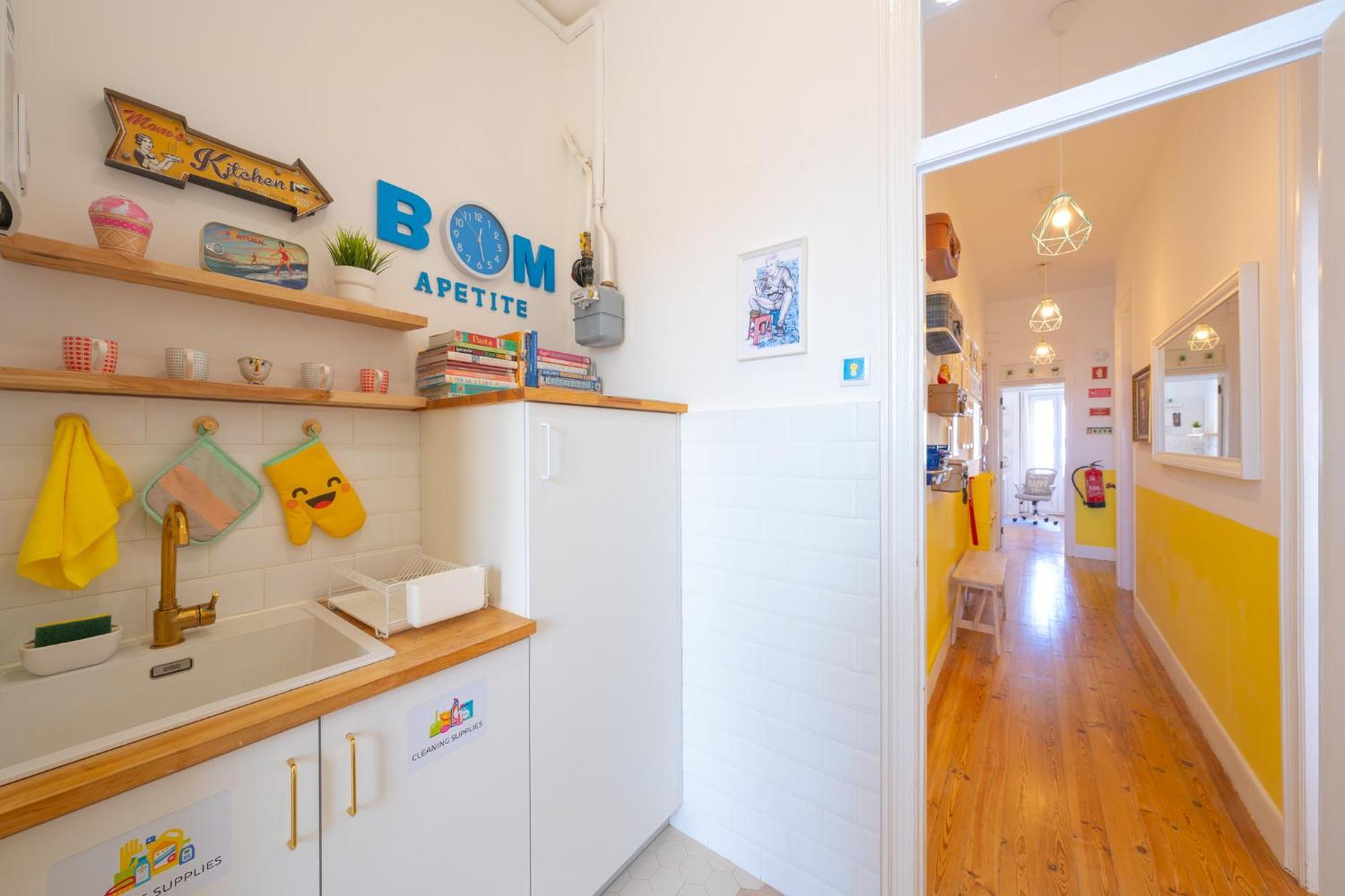 Wanderful Home - Travel Themed Apartment Lisbona Esterno foto